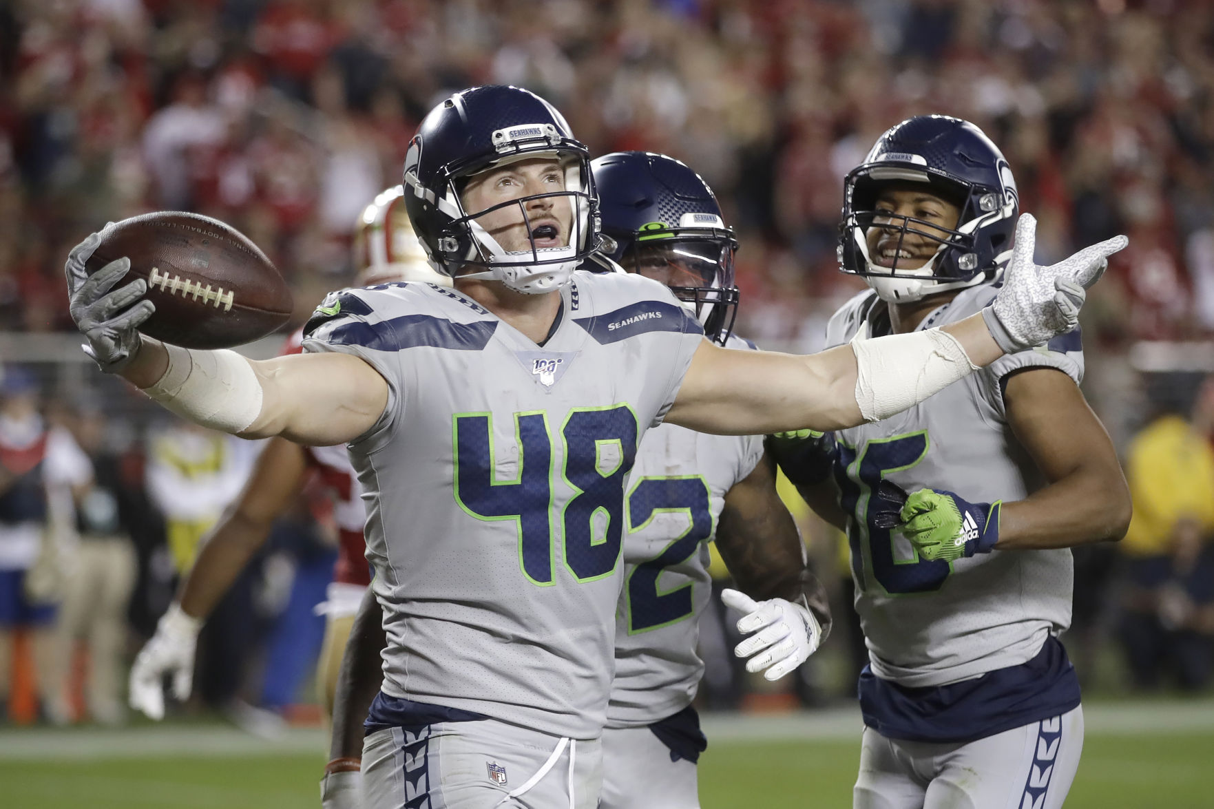 2. Seattle Seahawks (8-2)